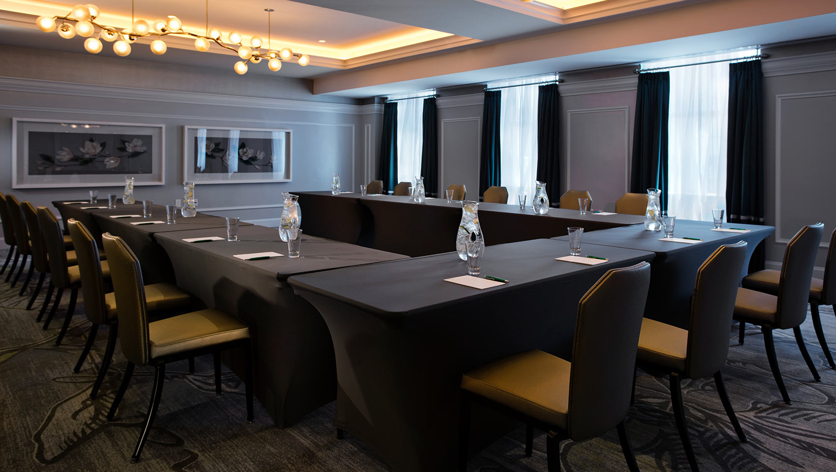 Magnolia B meeting room